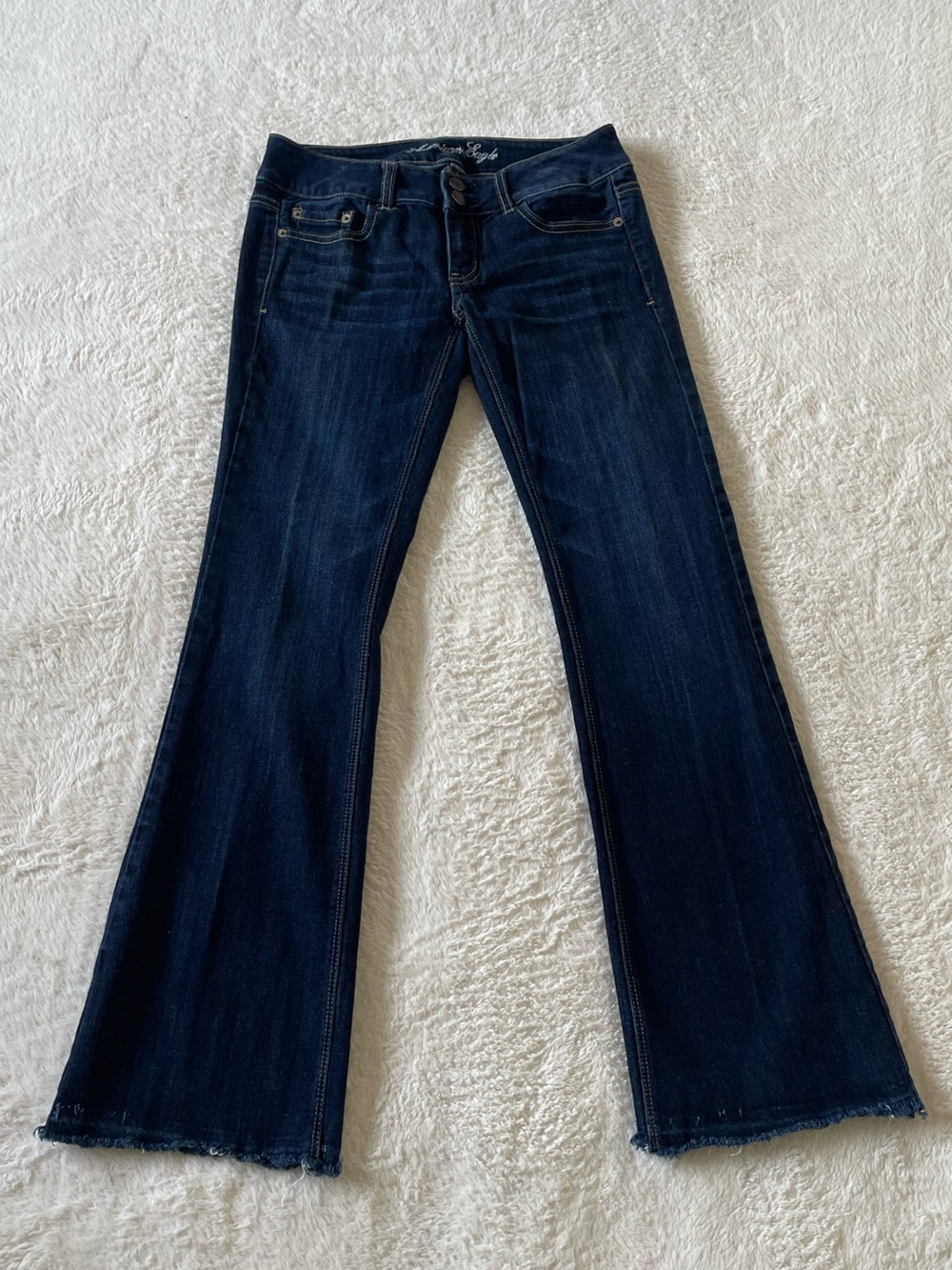 American Eagle Artist Low Rise Stretch Bootcut Jeans Size 2 Dark Wash Y2K